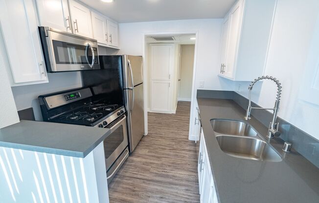 2 beds, 2 baths, 1,200 sqft, $3,098, Unit 106