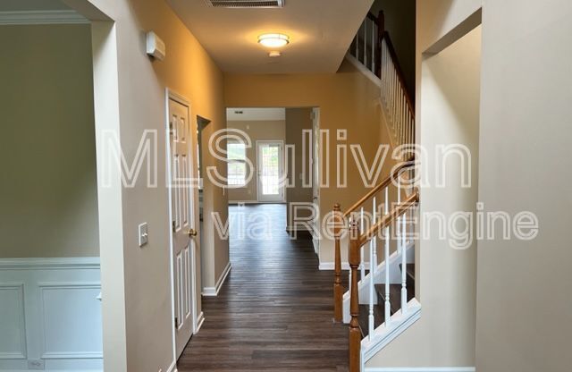 208 FRANCES GRN LN