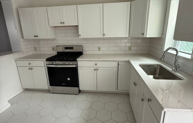 Newly Renovated 2-Bedroom House for Rent in Fishtown!