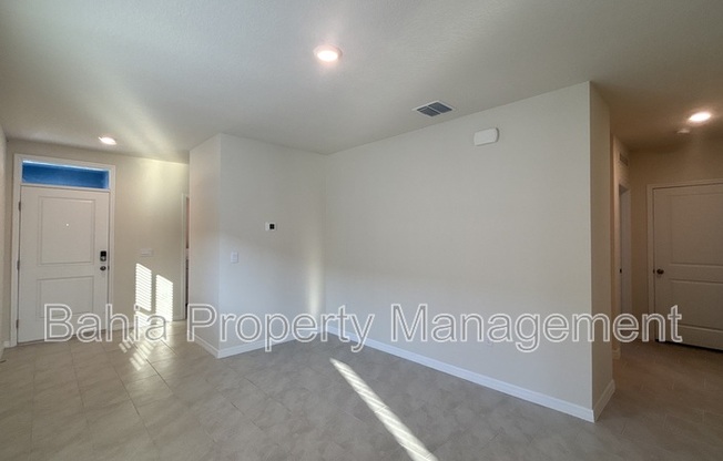 2948 WATERLILY WAY