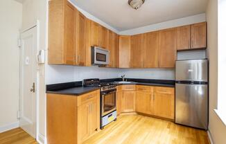 1 bed, 1 bath, $2,795, Unit 4-D