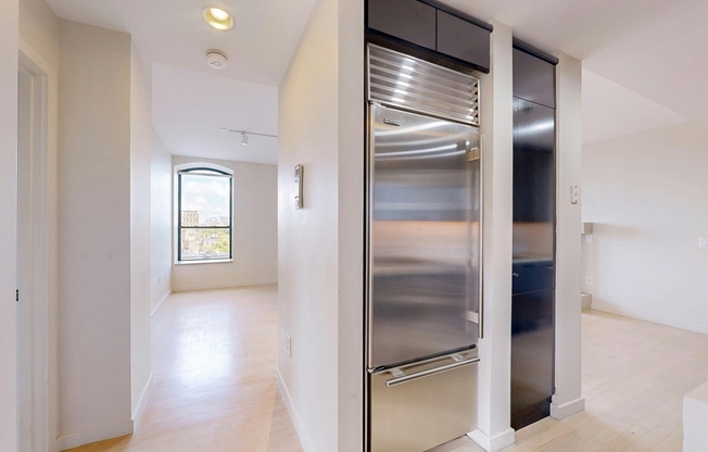 2 beds, 2 baths, 1,050 sqft, $6,500, Unit 804