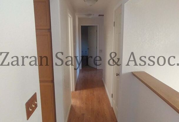 386 - Beautiful Tri-level Home