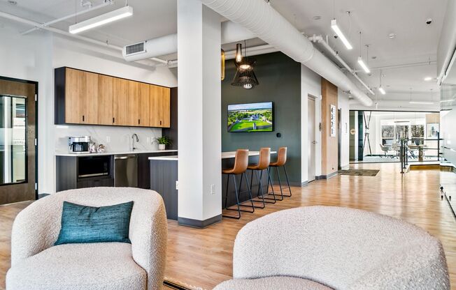 1 bed, 1 bath, 653 sqft, $1,775, Unit 402