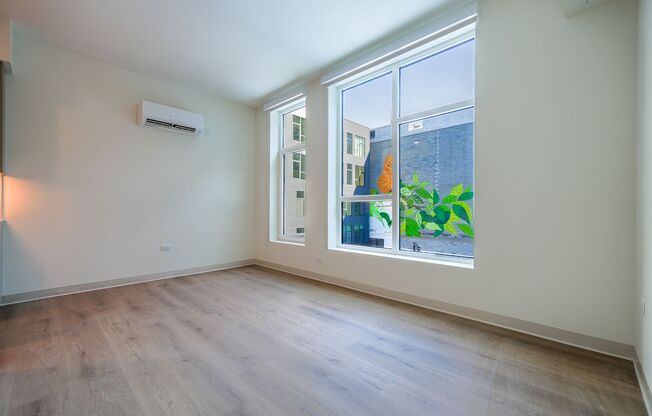 1 bed, 1 bath, 389 sqft, $2,565, Unit 319