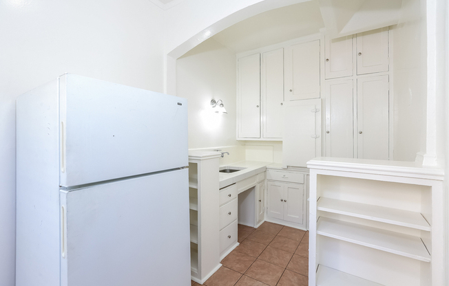 21 Westminster Avenue - 108