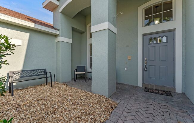 Luxurious Living in the Heart of Cypress Lakes! 4 Bedroom 3-Baths Single Family Home!!