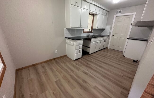 3 beds, 1 bath, $1,175