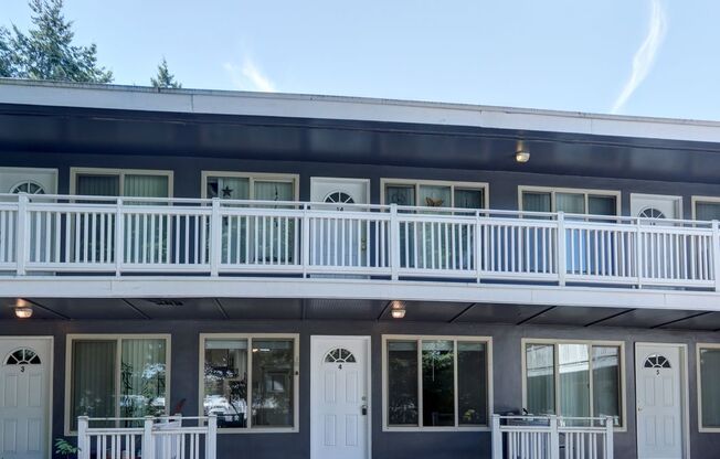 Oxford Court Apartments