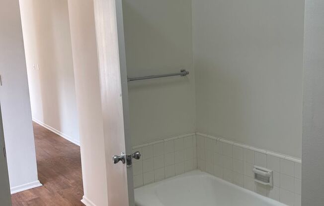8729 Ashcroft 26,LLC