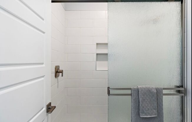 3 beds, 2.5 baths, 1,524 sqft, $2,295, Unit ABBY2-101