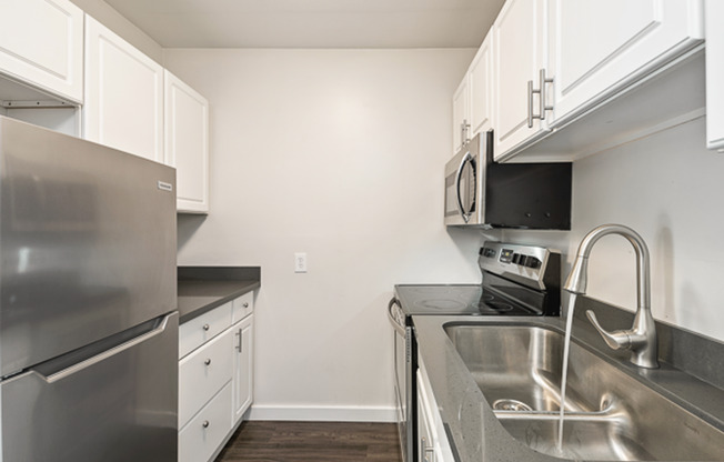 Studio, 1 bath, 525 sqft, $1,395, Unit 108