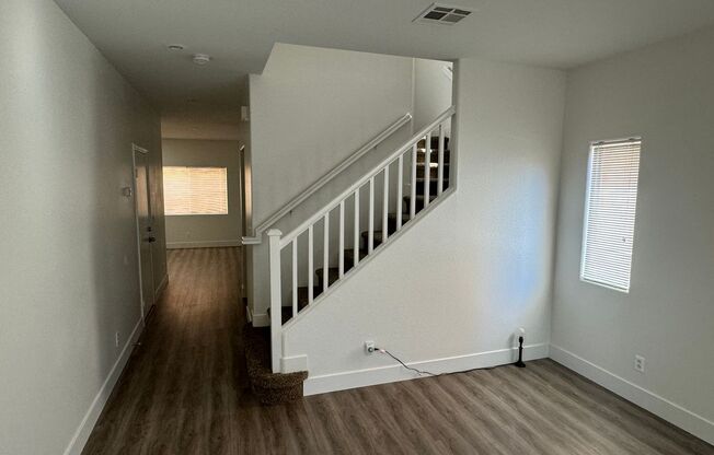6370 Lonesome Lake - 4 Bedroom in SW Las Vegas!