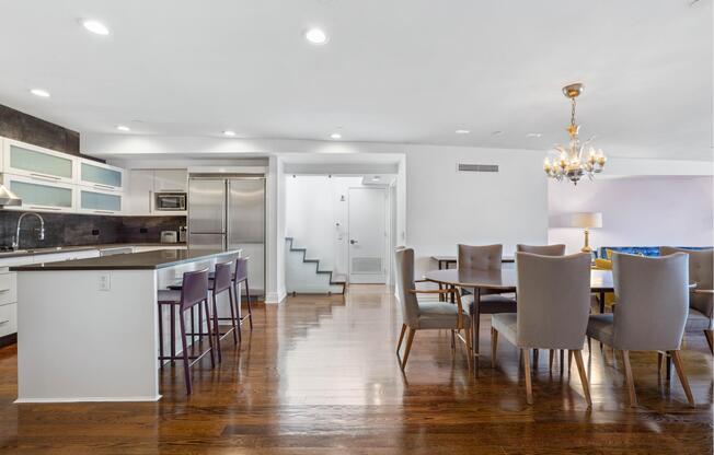 257 W 117 ST
