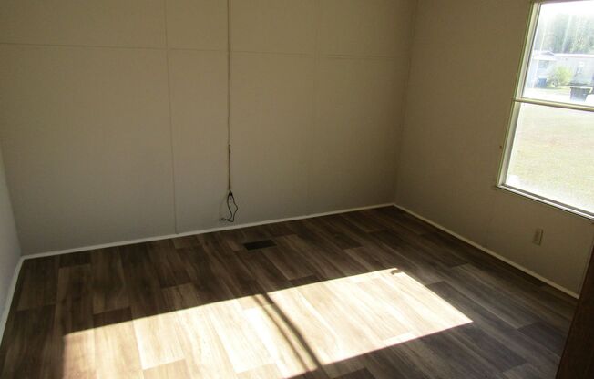 4 beds, 2 baths, $1,200, Unit Lot 88