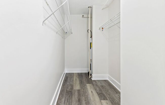 1 bed, 1 bath, 900 sqft, $3,200, Unit T309