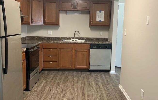 Charming Two-Bedroom one Bathroom Apartment in Prime Chesterton Location!