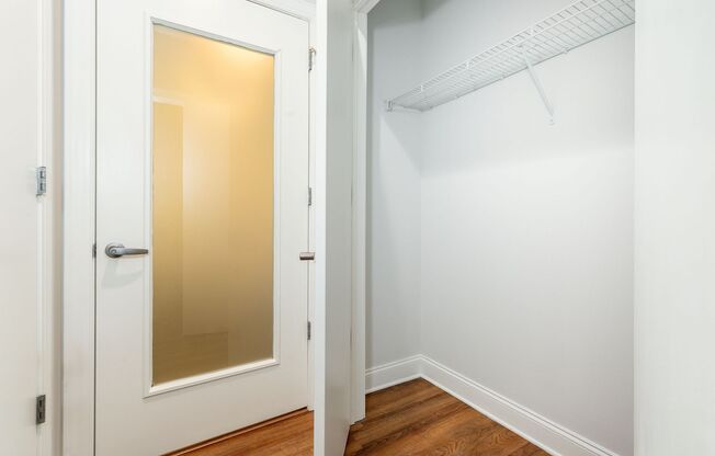 1 bed, 1 bath, 764 sqft, $1,743, Unit GL-15