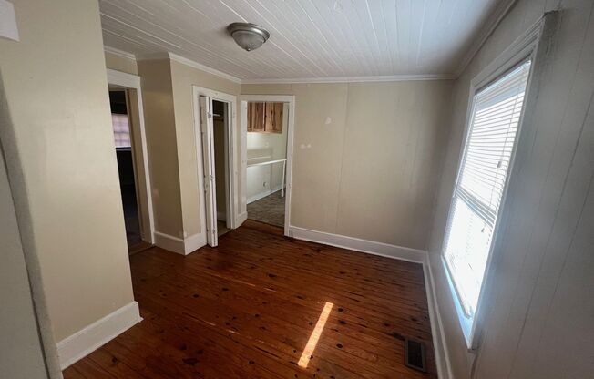 2 Bedroom 1 Bath House Downtown Raleigh