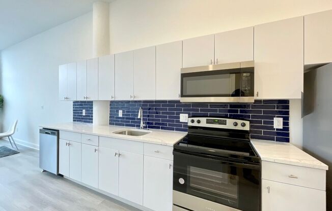 1 bed, 1 bath, 546 sqft, $1,195, Unit Unit 34