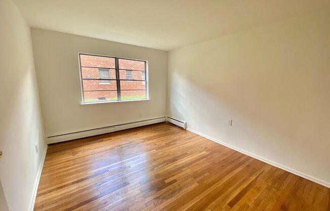 Florence Apartments