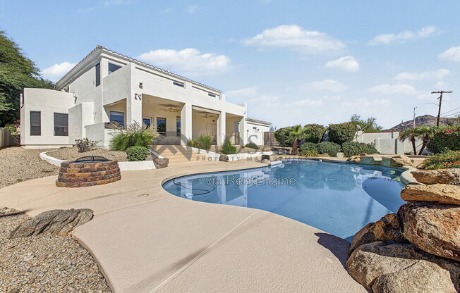 3 beds, 3.5 baths, 2,820 sqft, $4,995