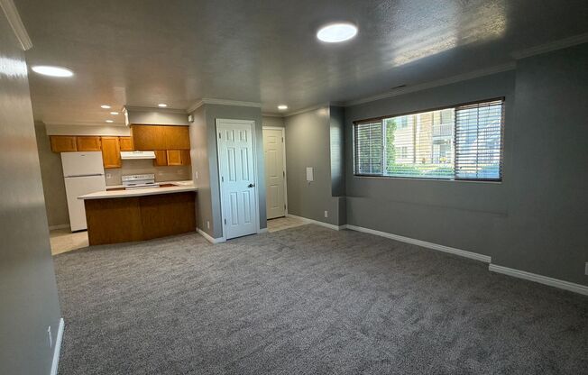 Move In for Less! $1,000 Move-In Credit | 2 Bed 1.5 Bath Condo in Ogden!