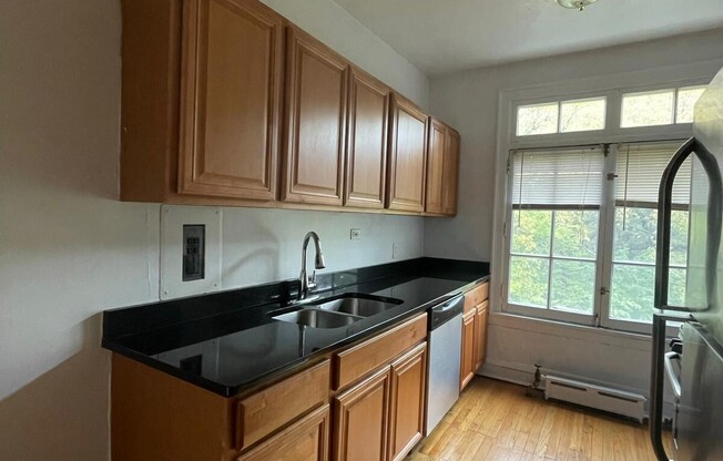 911 Elmwood Ave
