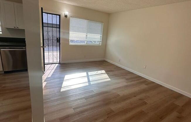 Mayfair Ave 1114