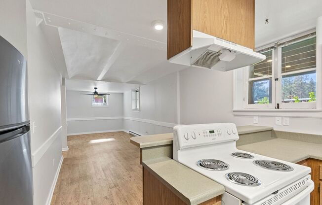 2 beds, 2 baths, 1,172 sqft, $1,580, Unit 1119