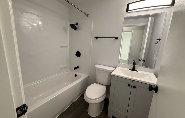 1 bed, 1 bath, 607 sqft, $1,745, Unit 705