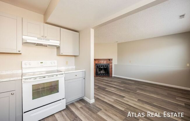 3310 COCHRAN DR