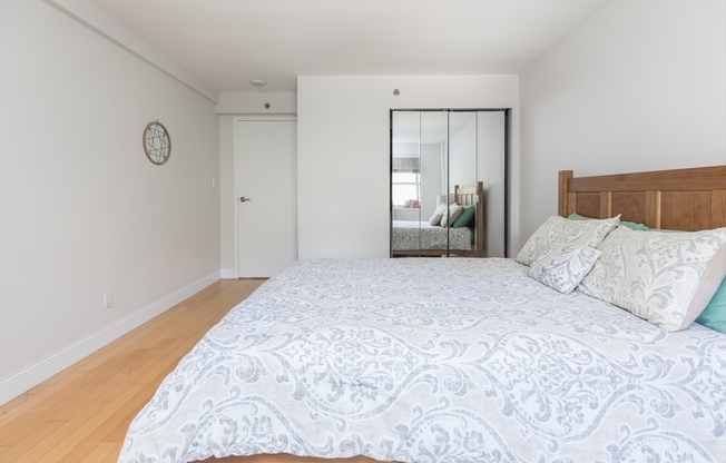 1 bed, 1 bath, 774 sqft, $3,200, Unit 703