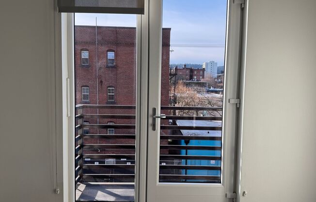 2 beds, 1 bath, 537 sqft, $1,485, Unit 301