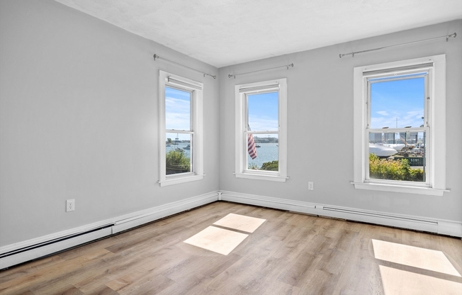 300 MARGINAL ST