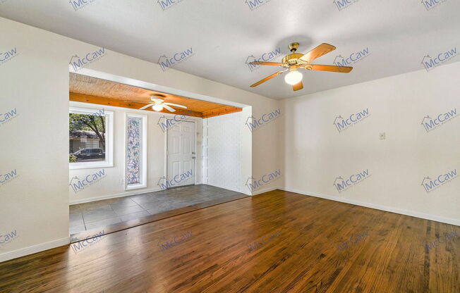 2704 HIGHWOOD DR