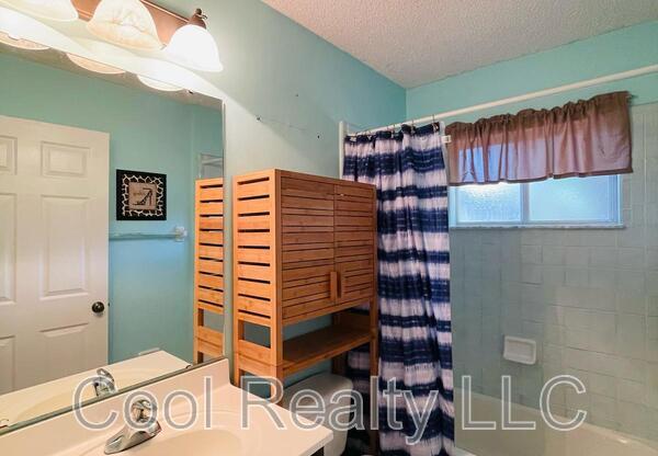 551 JIMBAY DR