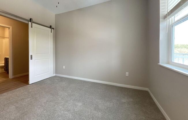 1 bed, 1 bath, 580 sqft, $1,450, Unit 4 - 304