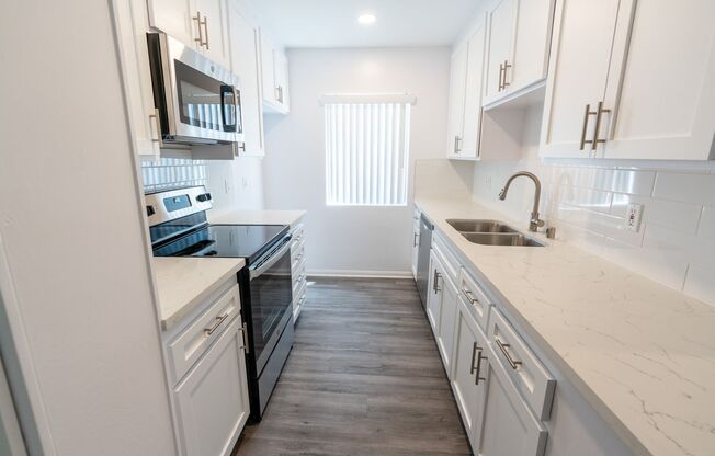 1 bed, 1 bath, 695 sqft, $1,898, Unit 306