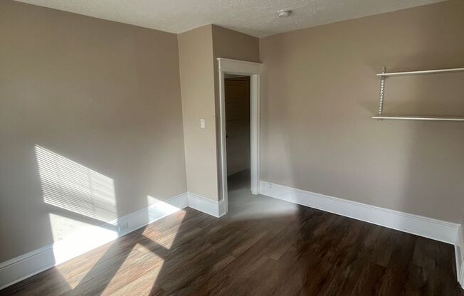 1 bed, 1 bath, $1,100, Unit 54-3FS