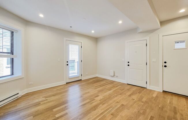 1 bed, 1 bath, 416 sqft, $2,795, Unit 2241-GW