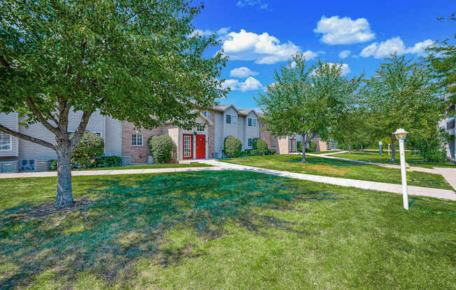 Exterior of Knoxville Pointe