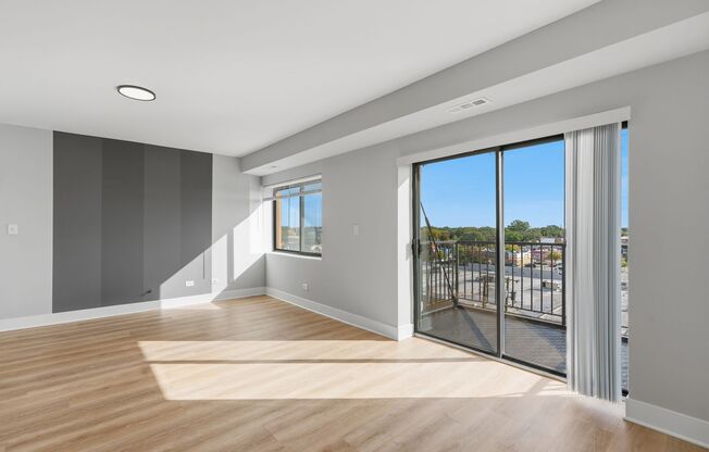 2 beds, 2 baths, 900 sqft, $2,550, Unit 512