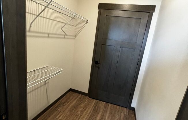 1 bed, 1 bath, 805 sqft, $1,295, Unit 701 APT 108 (Lower)
