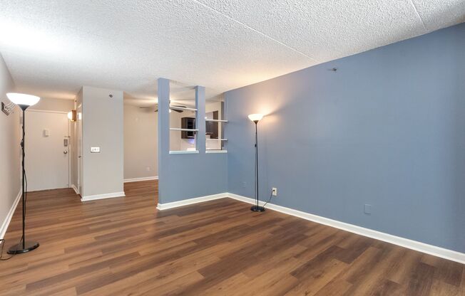 Move In Ready Spacious 2BR Condo in the Heart of Alexandria | Prime Location & Great Amenities