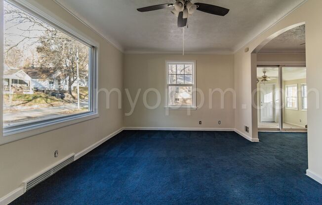 Spacious 3 Bedroom / 2 Bathroom Home | Fontenelle Park