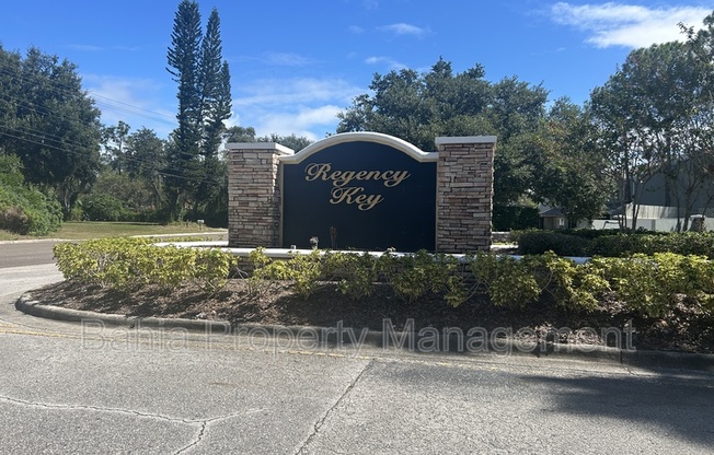 2320 LK WOODBERRY CIR