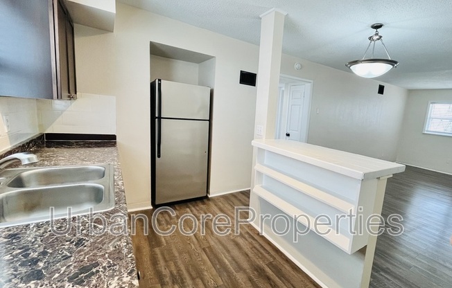 1801 5 ST N