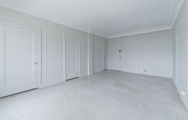 Studio, 1 bath, 450 sqft, $1,095, Unit 204