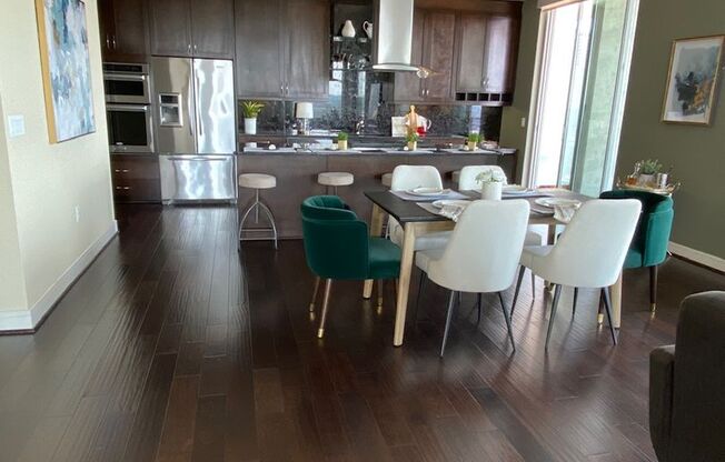 2 beds, 2.5 baths, 2,171 sqft, $9,728, Unit 1910